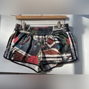 RARE Adidas Originals Xilofloresta FARM Rio Garden Mandala S Shorts